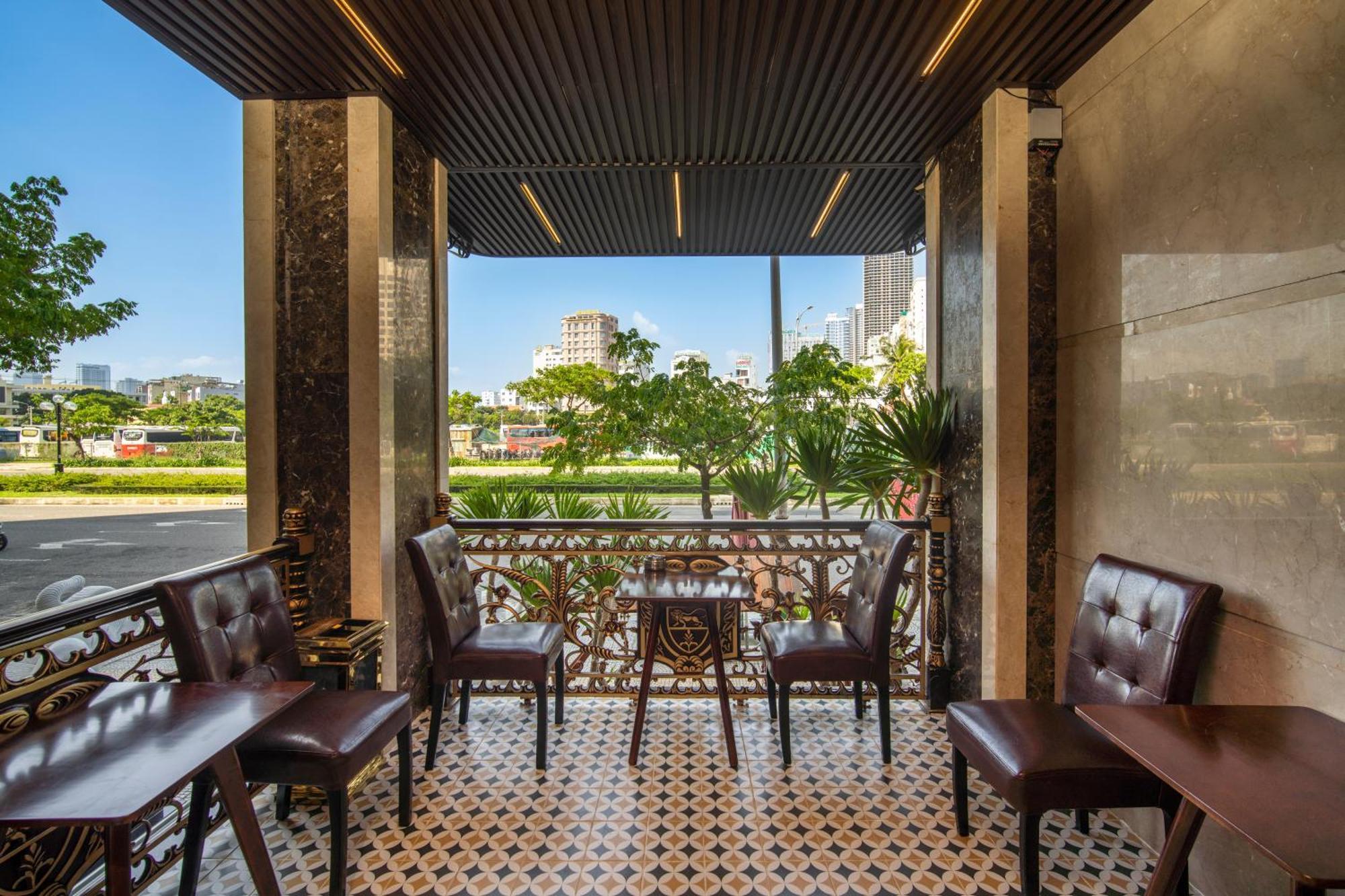 Delicate Hotel Đà Nẵng Extérieur photo